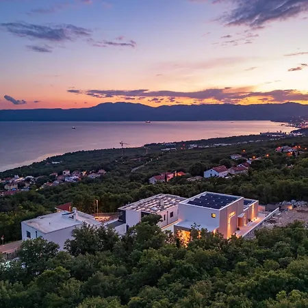 Dujma Pool & Villa